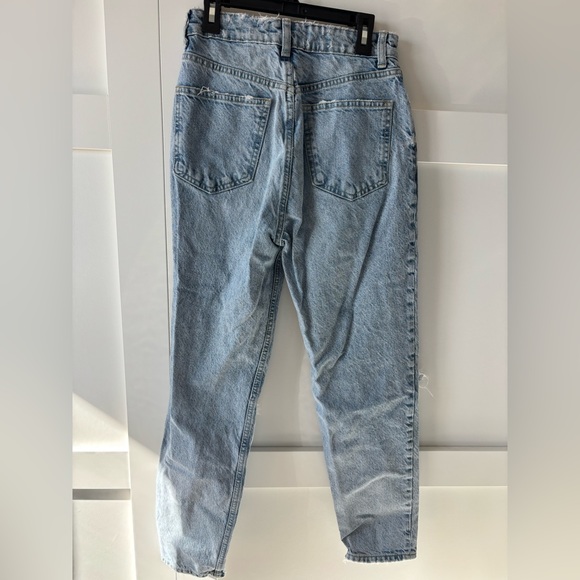 Zara Ripped Jeans - Picture 3 of 4